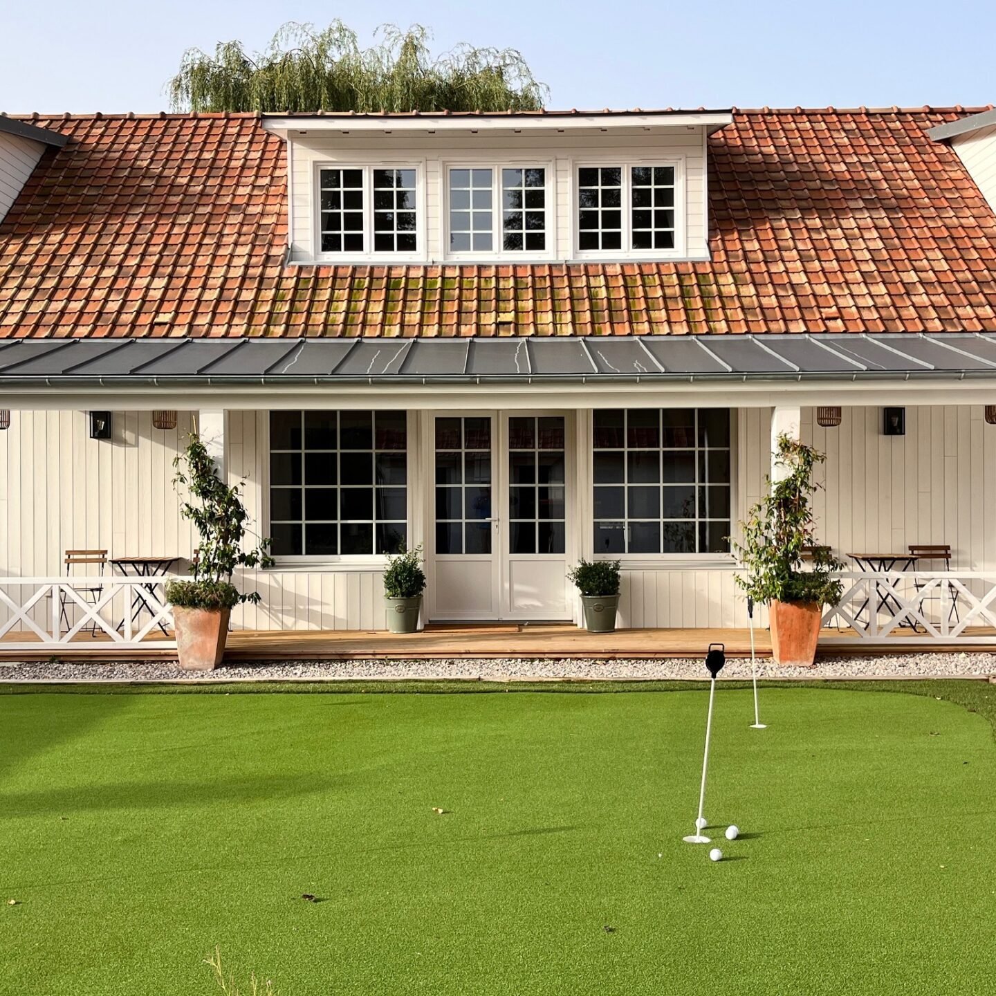 31DC22C4-39DF-4B29-9133-48DA86982CFC